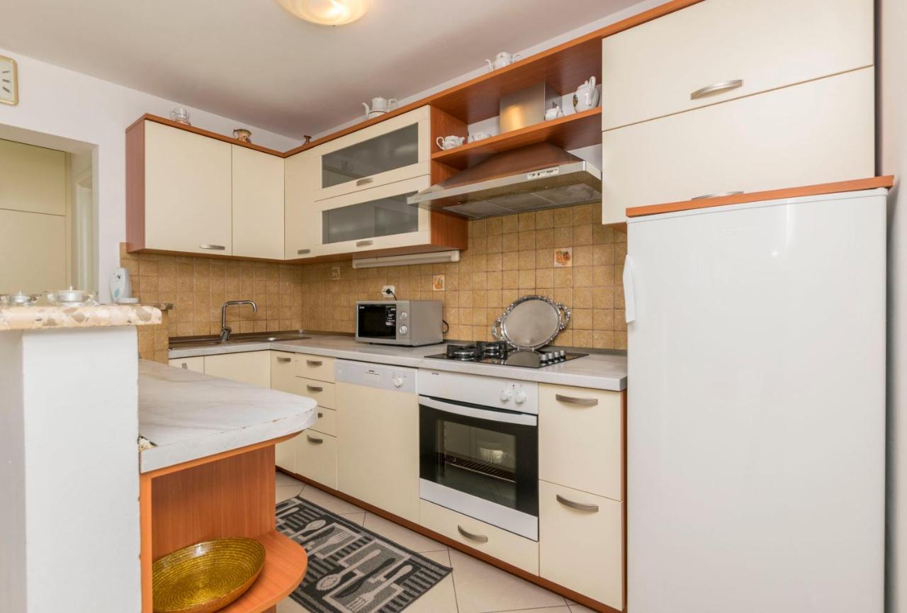 טרוגיר Apartments Maja מראה חיצוני תמונה