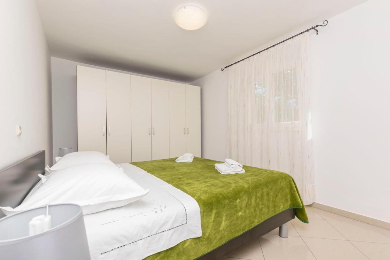 טרוגיר Apartments Maja מראה חיצוני תמונה